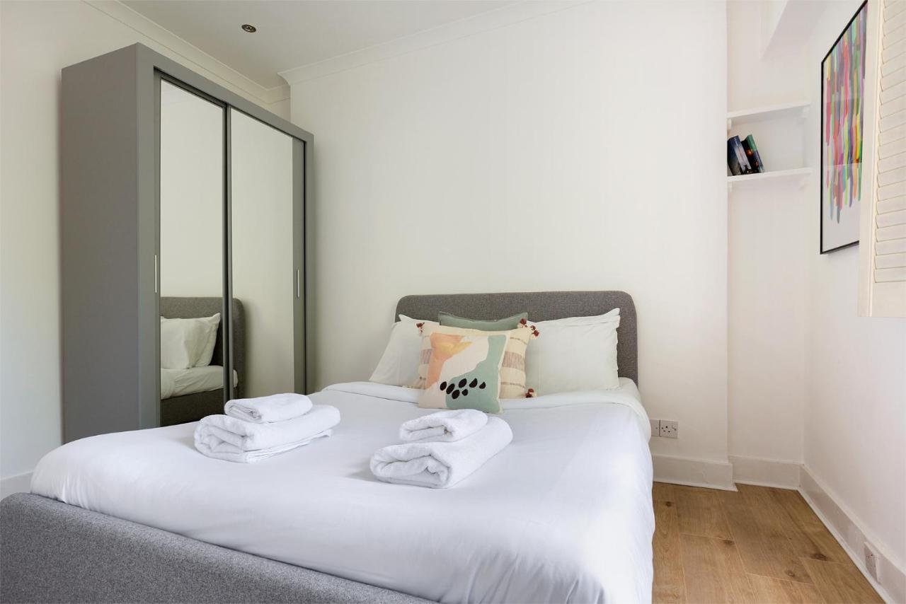 Beautiful 2 Bedrooms Apartment In Knightsbridge London Ngoại thất bức ảnh